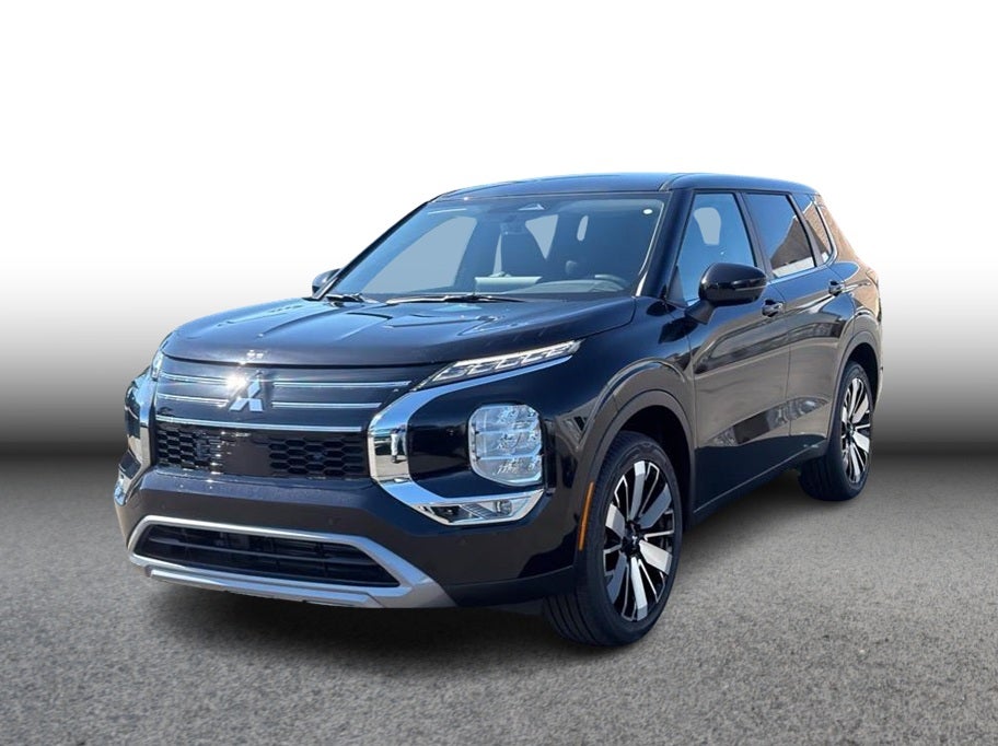 2026 Mitsubishi Outlander LE Sport Utility 4D in Black — front three-quarter view