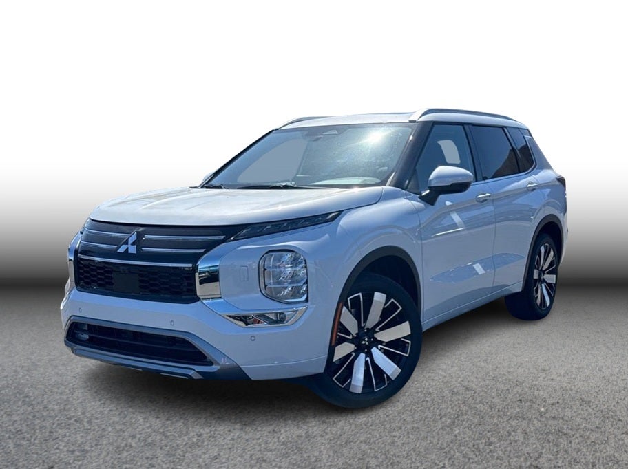 2025 Mitsubishi Outlander SEL Sport Utility 4D in White — front three-quarter view