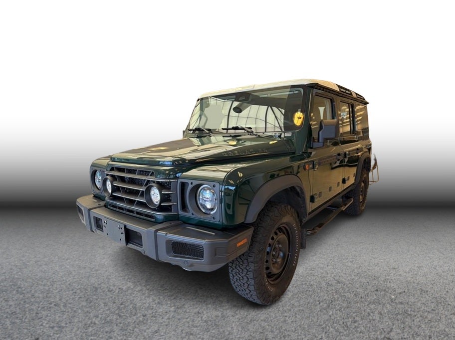 2025 Ineos Grenadier Station Wagon Sport Utility 4D in Green — front three-quarter view