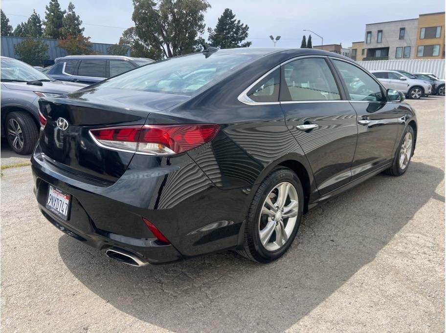 2019 Hyundai Sonata — detail view