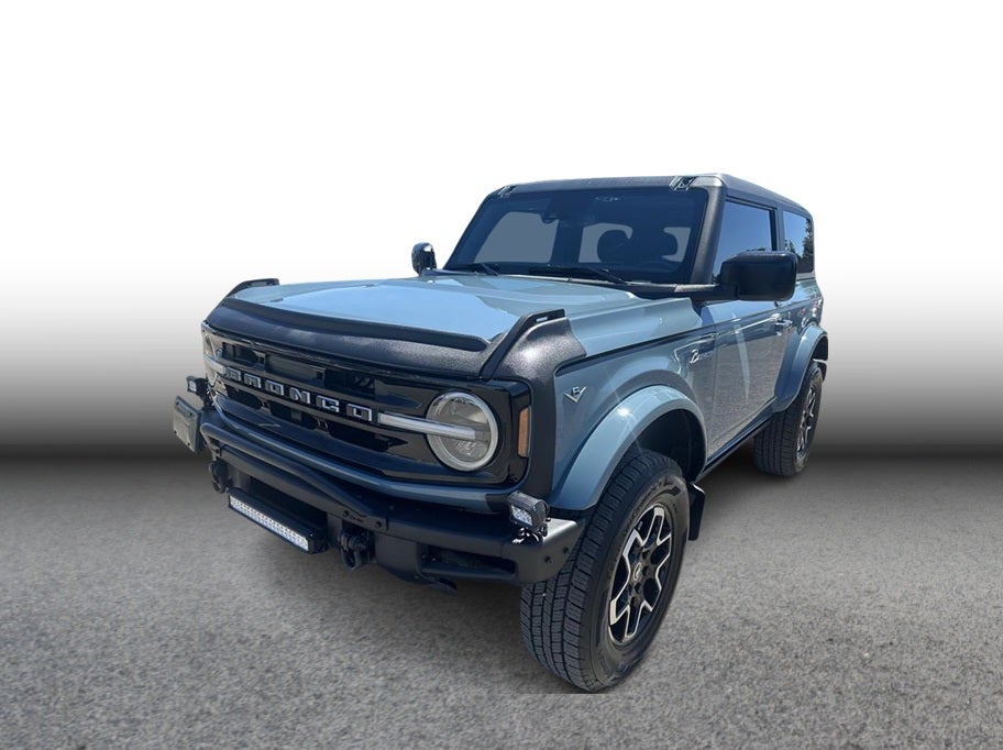 2023 Ford Bronco Outer Banks Sport Utility 2D in Blue — front three-quarter view