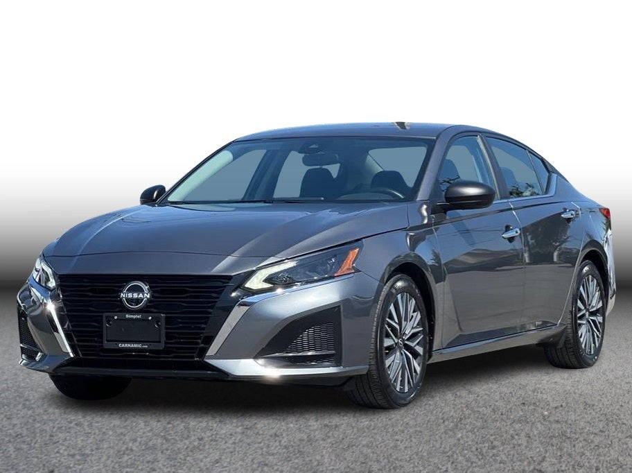 2025 Nissan Altima 2.5 SV Sedan 4D in Gray — front three-quarter view