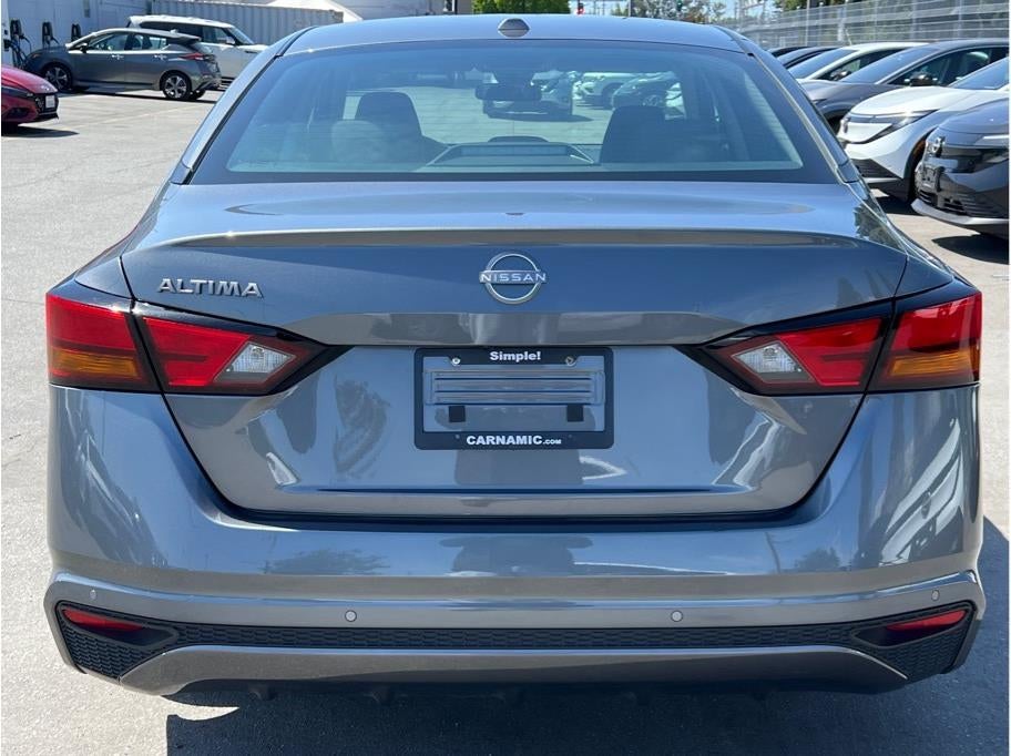 2025 Nissan Altima — interior view