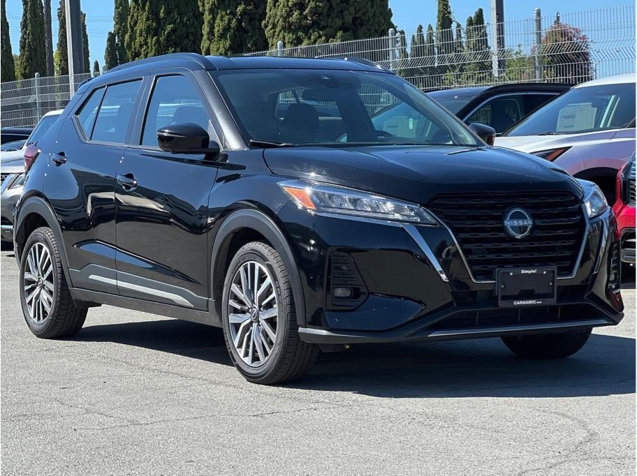 2024 Nissan Kicks — rear three-quarter view