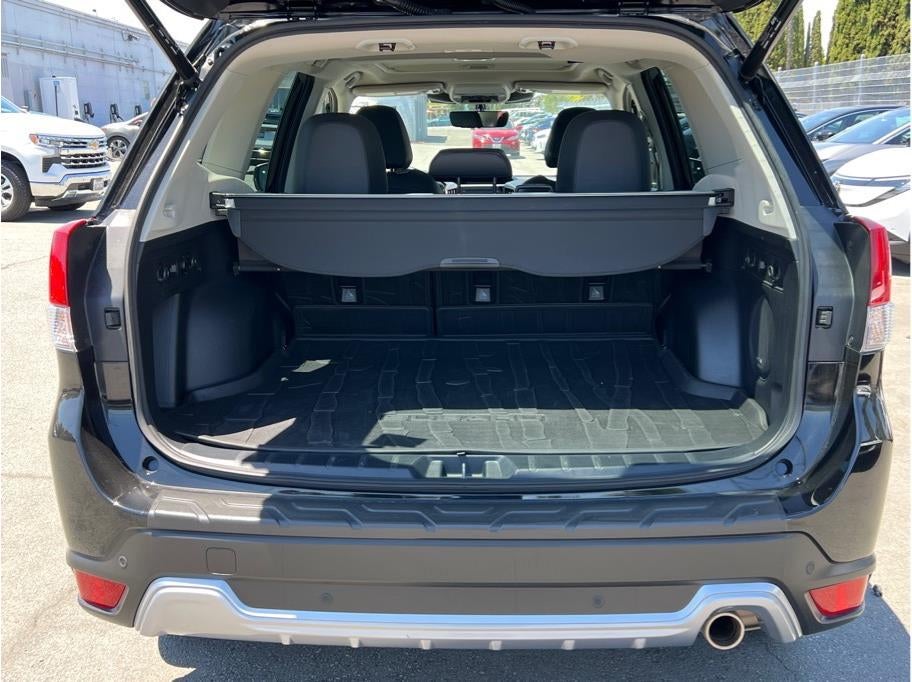 2024 Subaru Forester — detail view